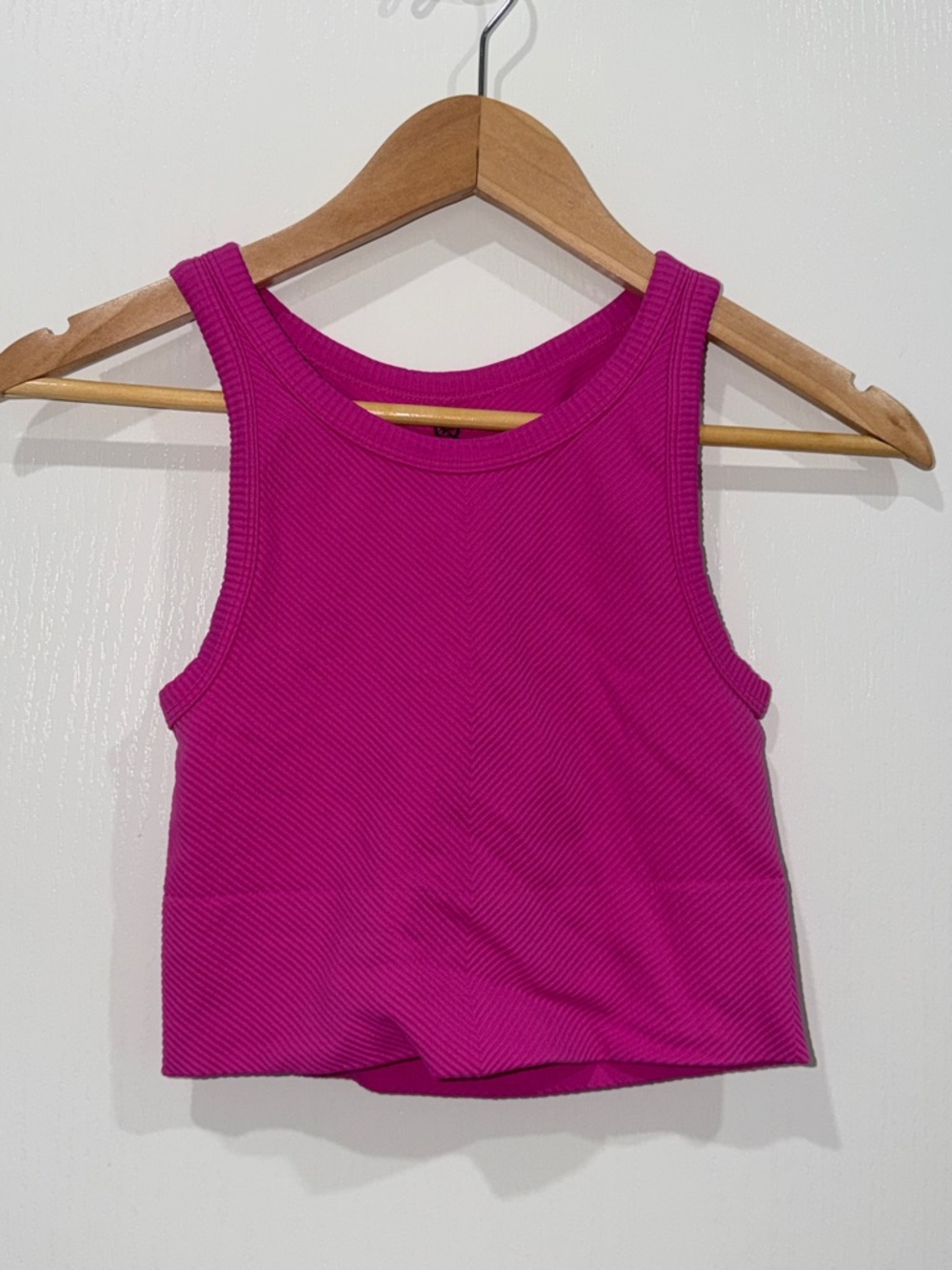 Quiet Storm surf Shop Fuchsia Ribbed Tank Top - Women one size fits most NWOT